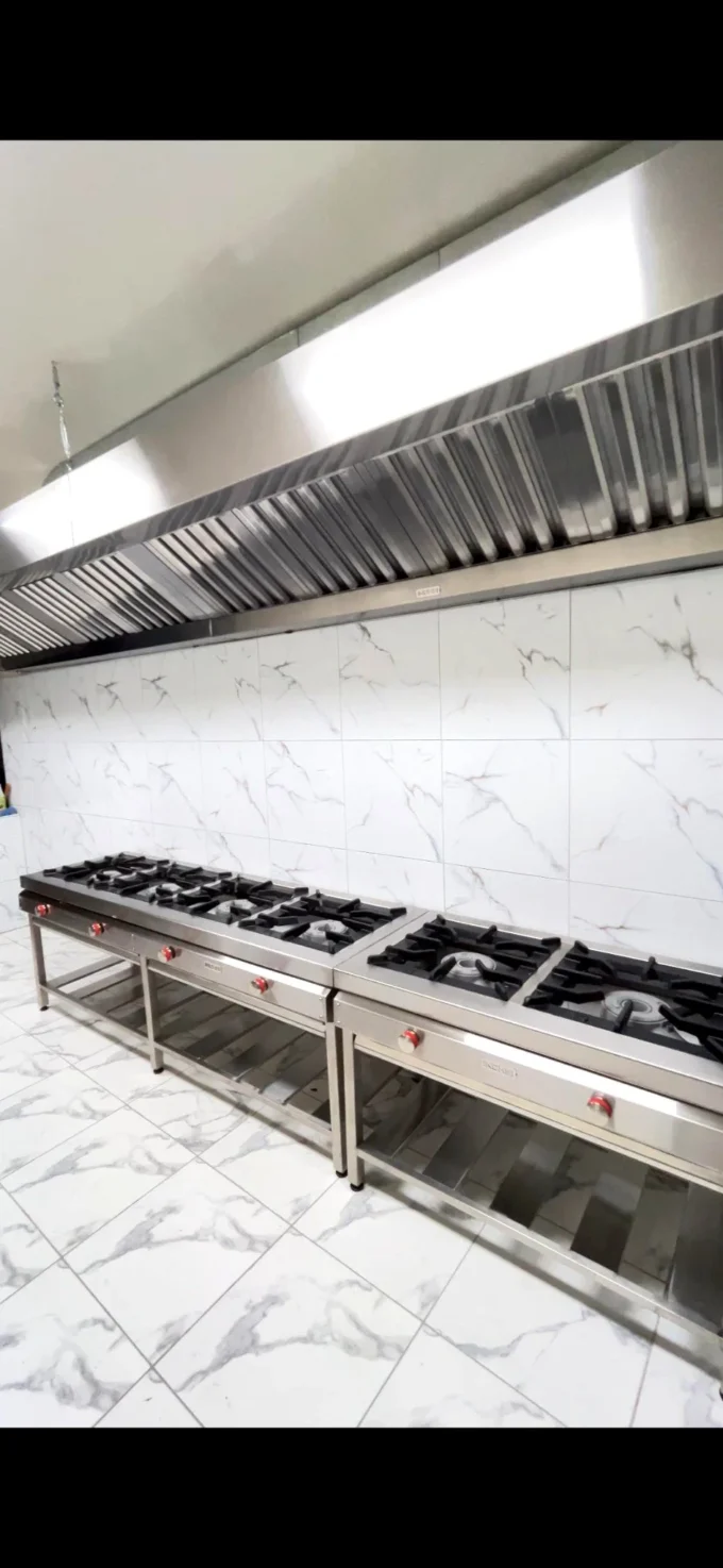 Cocina Industrial / Campana extractora